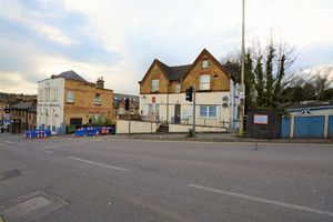 Photo 6- click for photo gallery